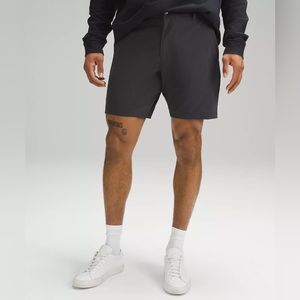NWOT lululemon Commission Short 7in WovenAir - Graphite Gray, 36w